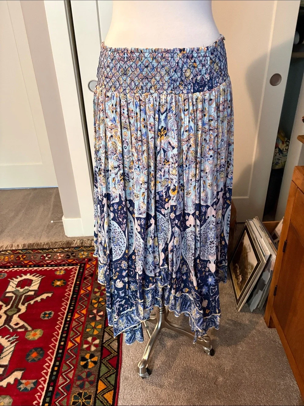 Free People Bohemian Blue Floral Tiered handkerchief hem Maxi Skirt. Lined Sz S